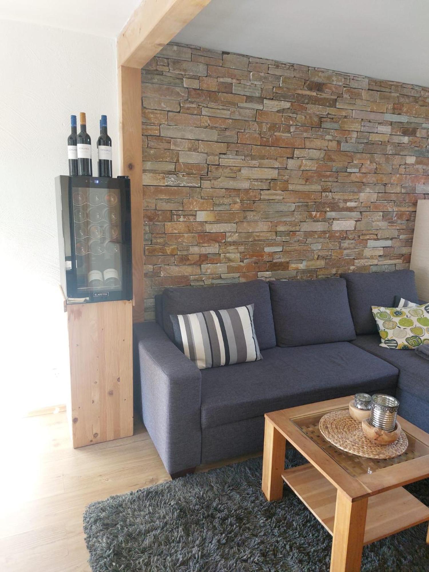Weingut Schunck Apartment Leinsweiler Bagian luar foto